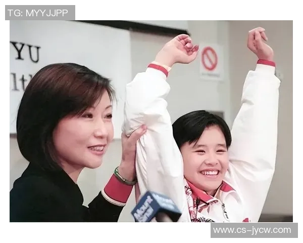 体操世界冠军退役后转型高校教师 分享奋斗与人生智慧的故事 体操世界冠军退役后转型高校教师 分享奋斗与人生智慧的故事